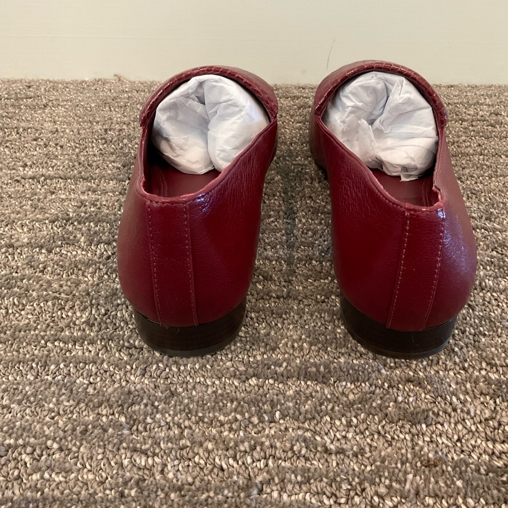 Tory Burch Envelope Loafer - Red/Burgundy - Picture 4 of 7